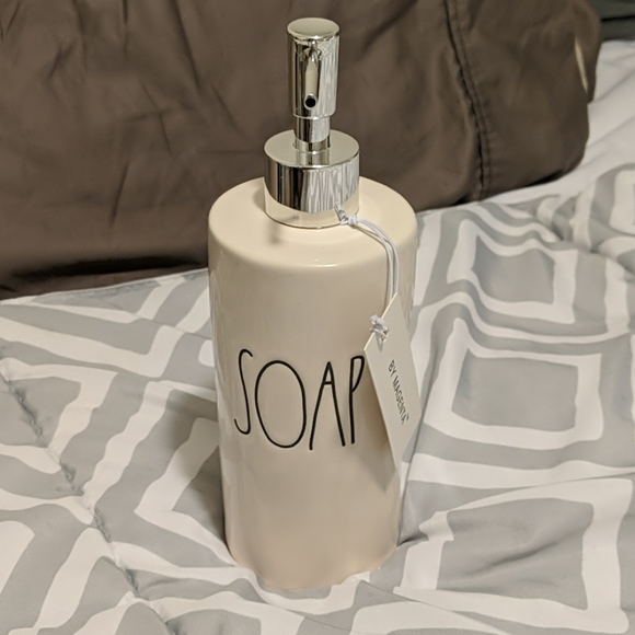Rae Dunn Soap Dispenser